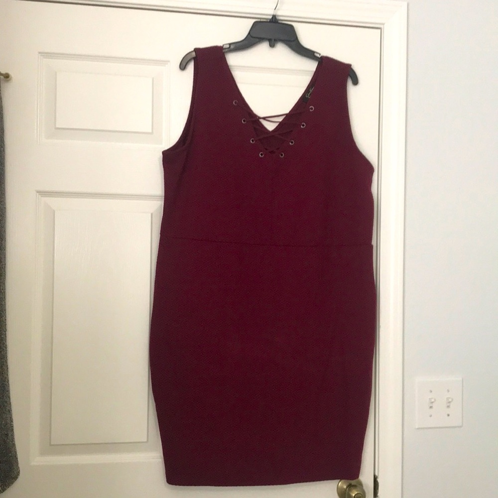 Jessica Simpson dress